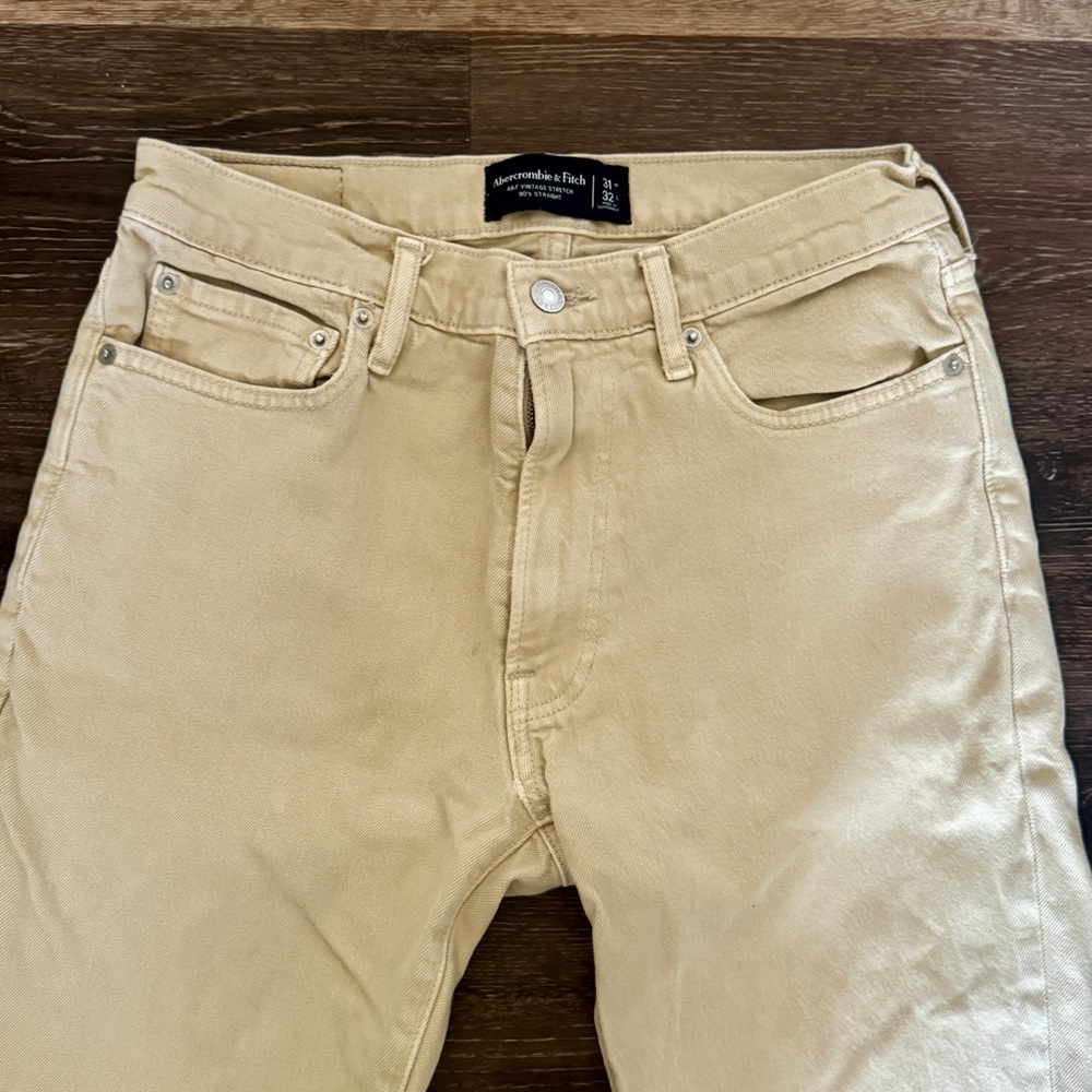 Men’s Tan Abercrombie & Fitch Denim Pants